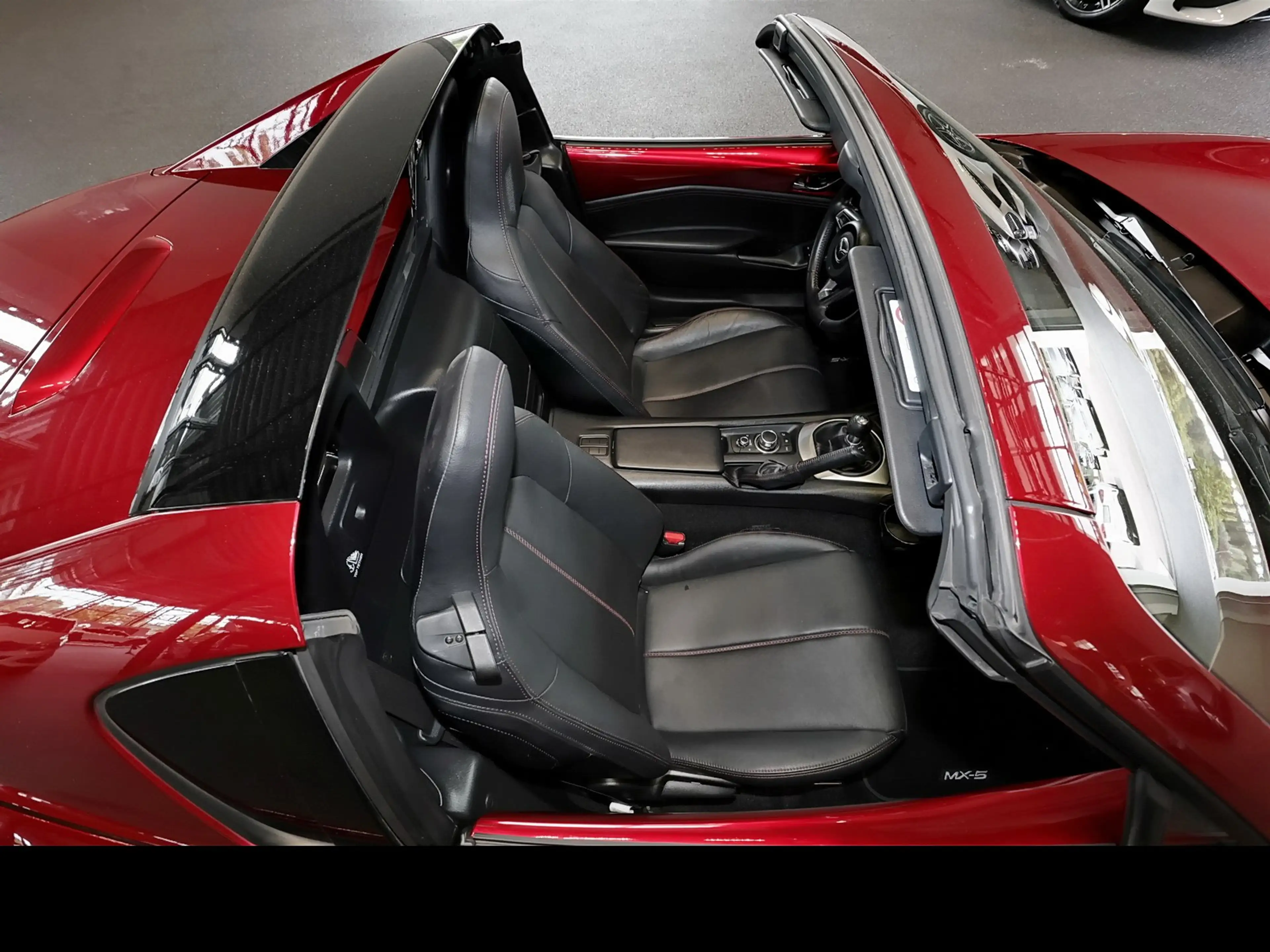 Mazda MX-5 2.0 SKYACTIV-G 184 Exclusive-Line — photo 7