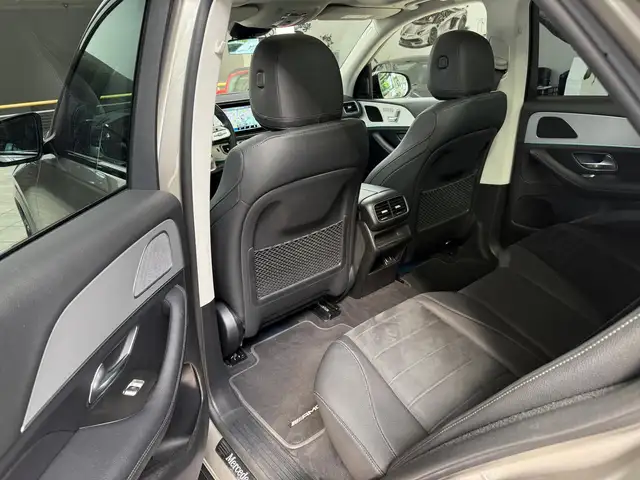 Mercedes-Benz 450 view 15