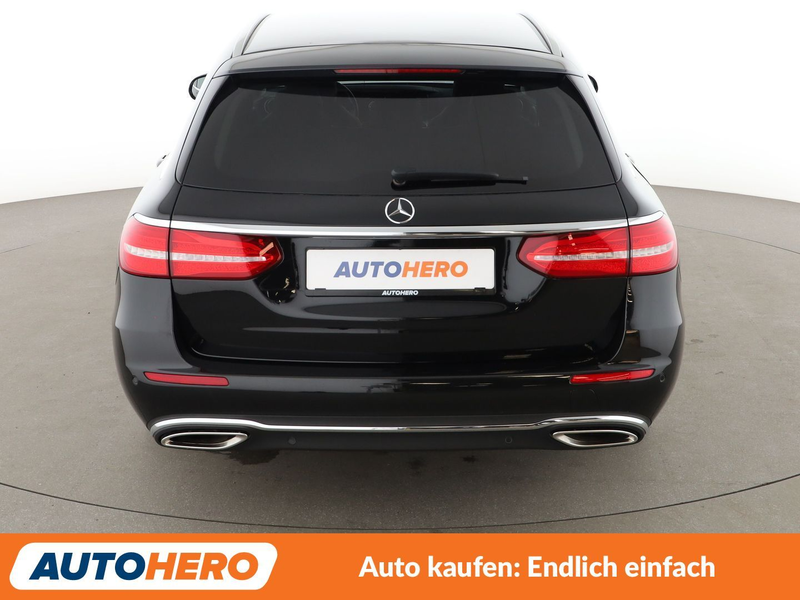 Mercedes-Benz E 200 E 200 Mild-Hybrid T Avantgarde Aut. *NAVI*LED*ACC* — photo 5
