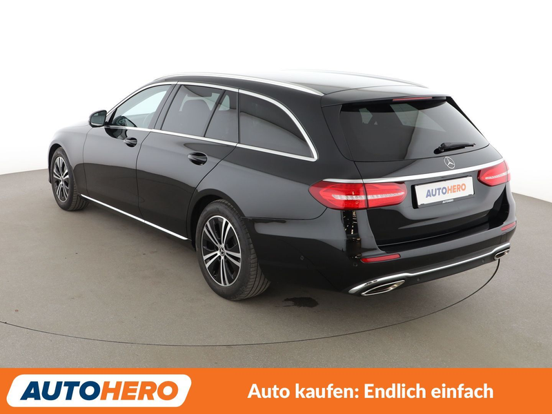 Mercedes-Benz E 200 E 200 Mild-Hybrid T Avantgarde Aut. *NAVI*LED*ACC* — photo 4