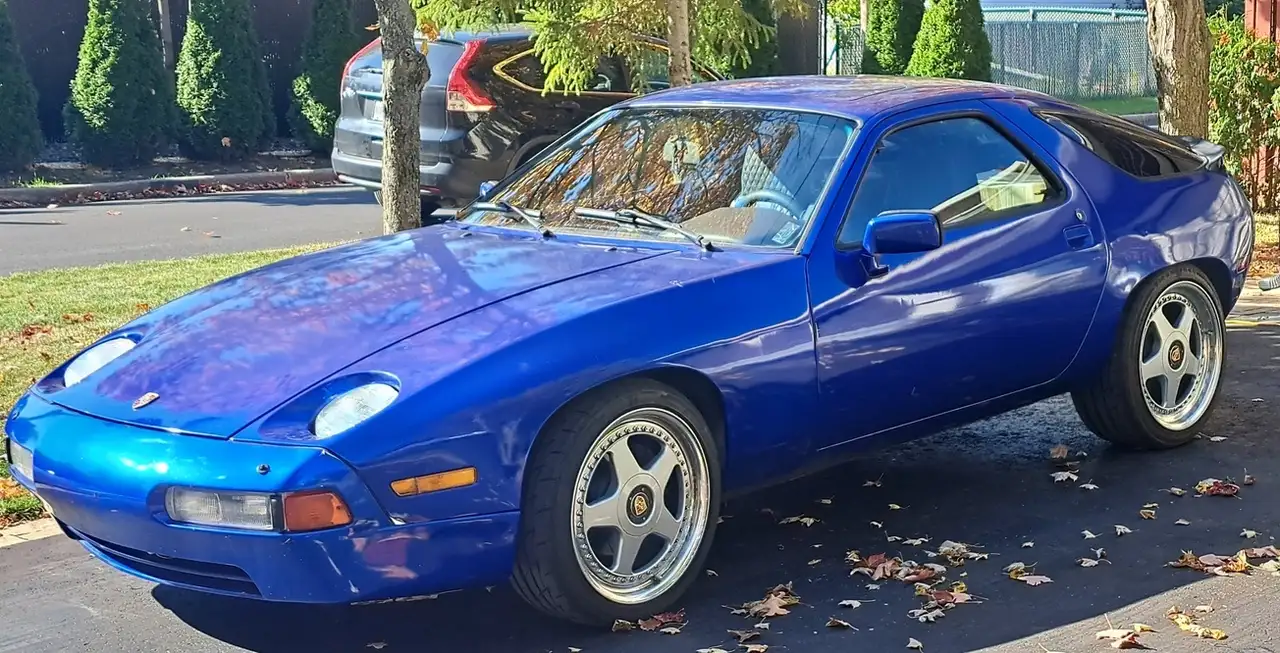 Porsche 928 снимка Porsche 928
