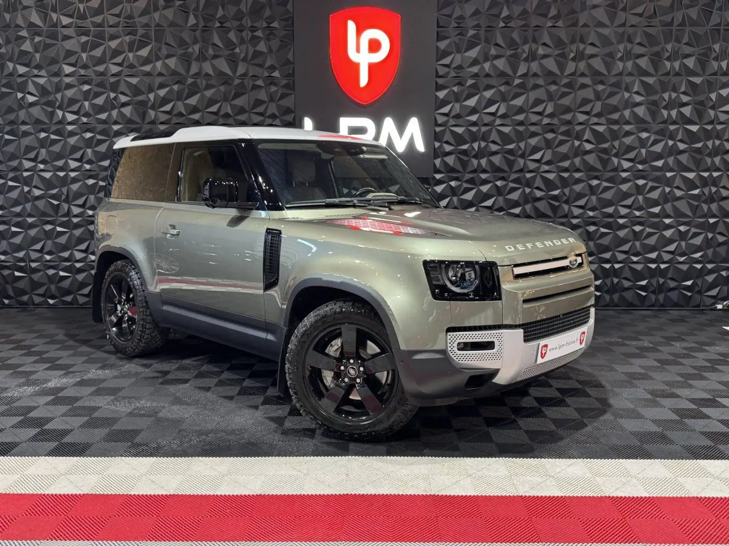 Land Rover Defender III 90 3.0 P400 HSE Vert - 1