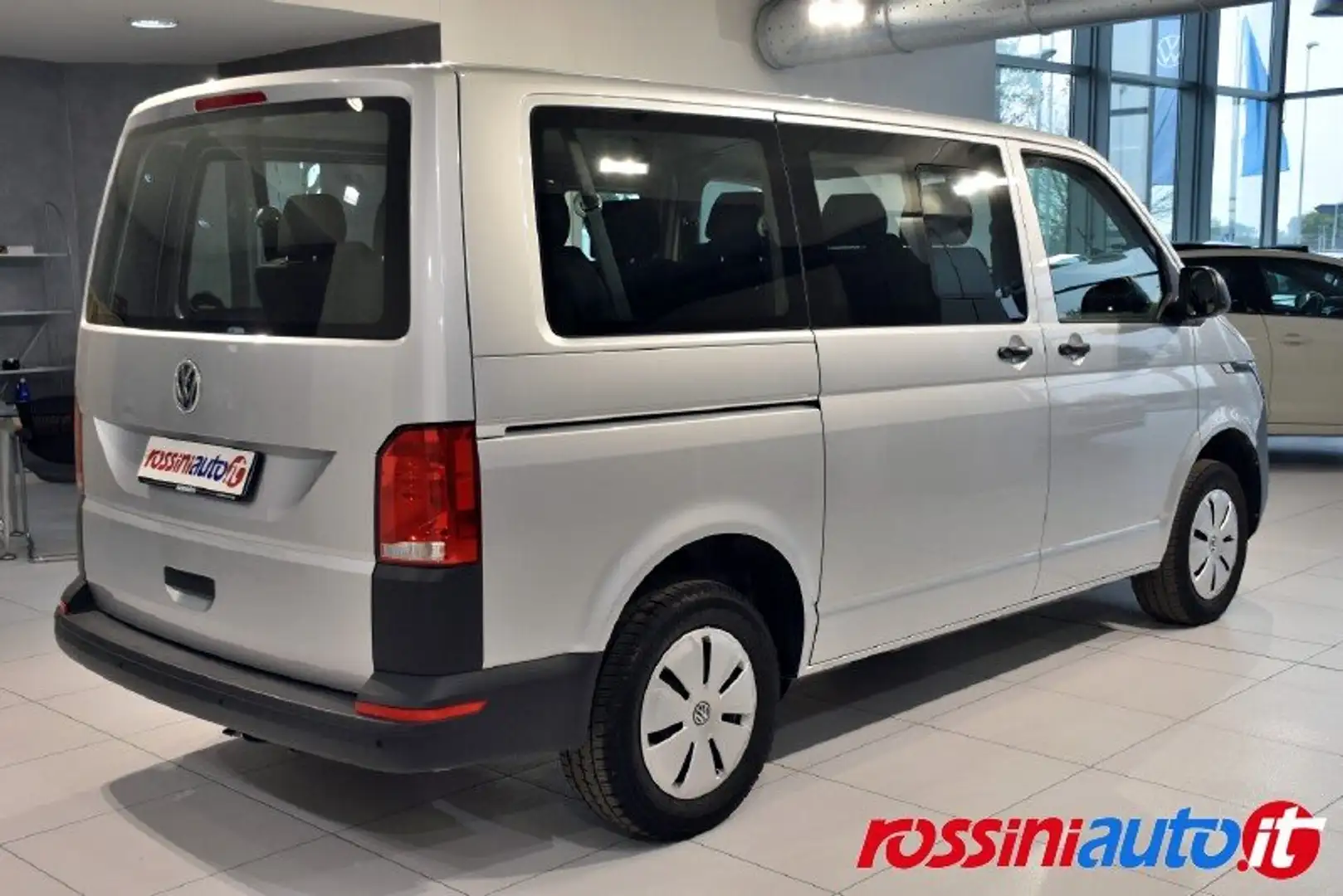 Volkswagen T6.1 Kombi TRANSPORTER 2.0 TDI 110CV BUSINESS 9 POSTI PC +IVA Srebrny - 2