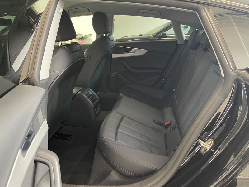 Audi A5 Sportback 35 TDI*S-Line Black*LED*R-KAM*NAVI* — photo 11