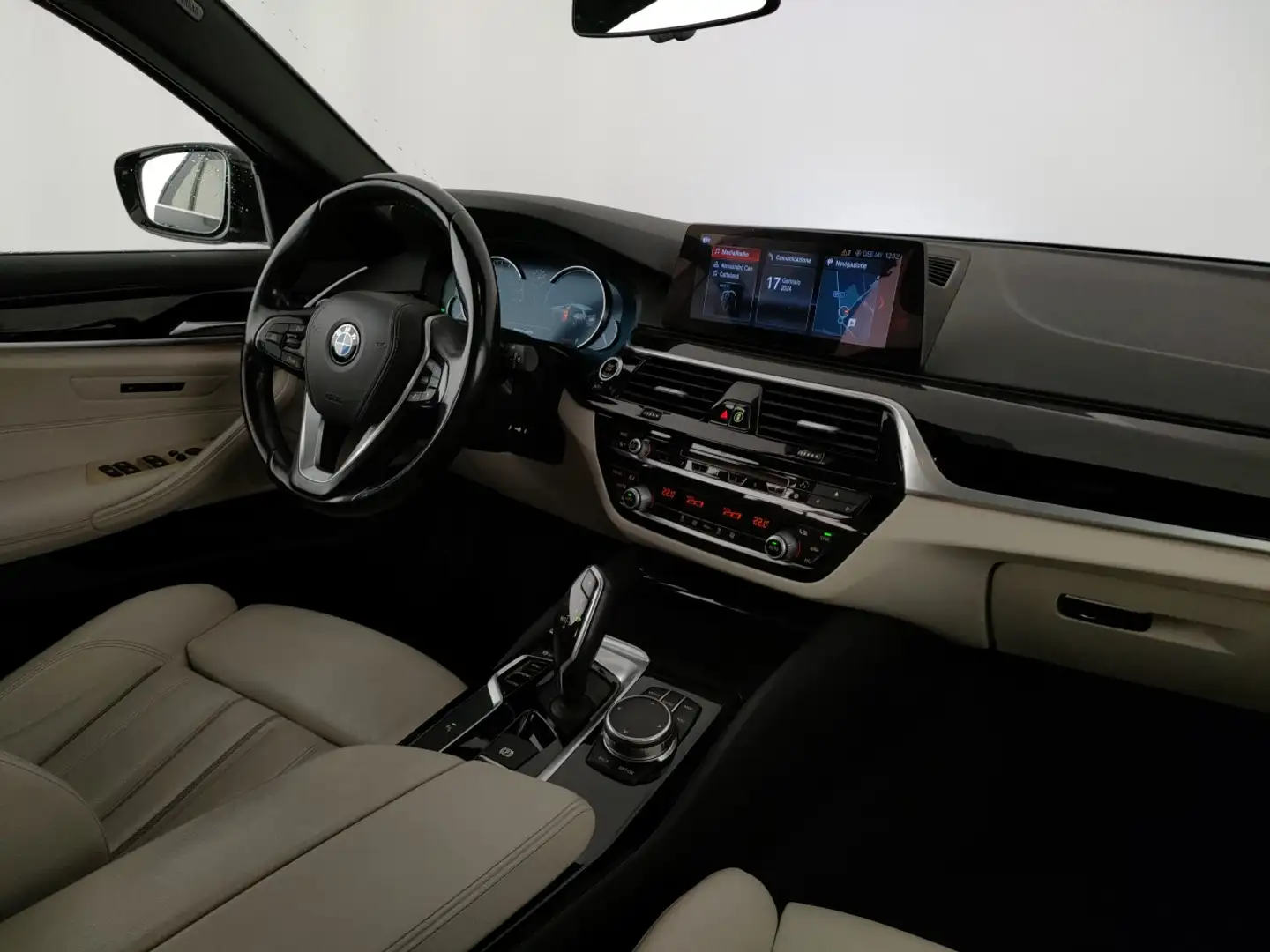 BMW 520 d Touring Sport Auto Grey - 2