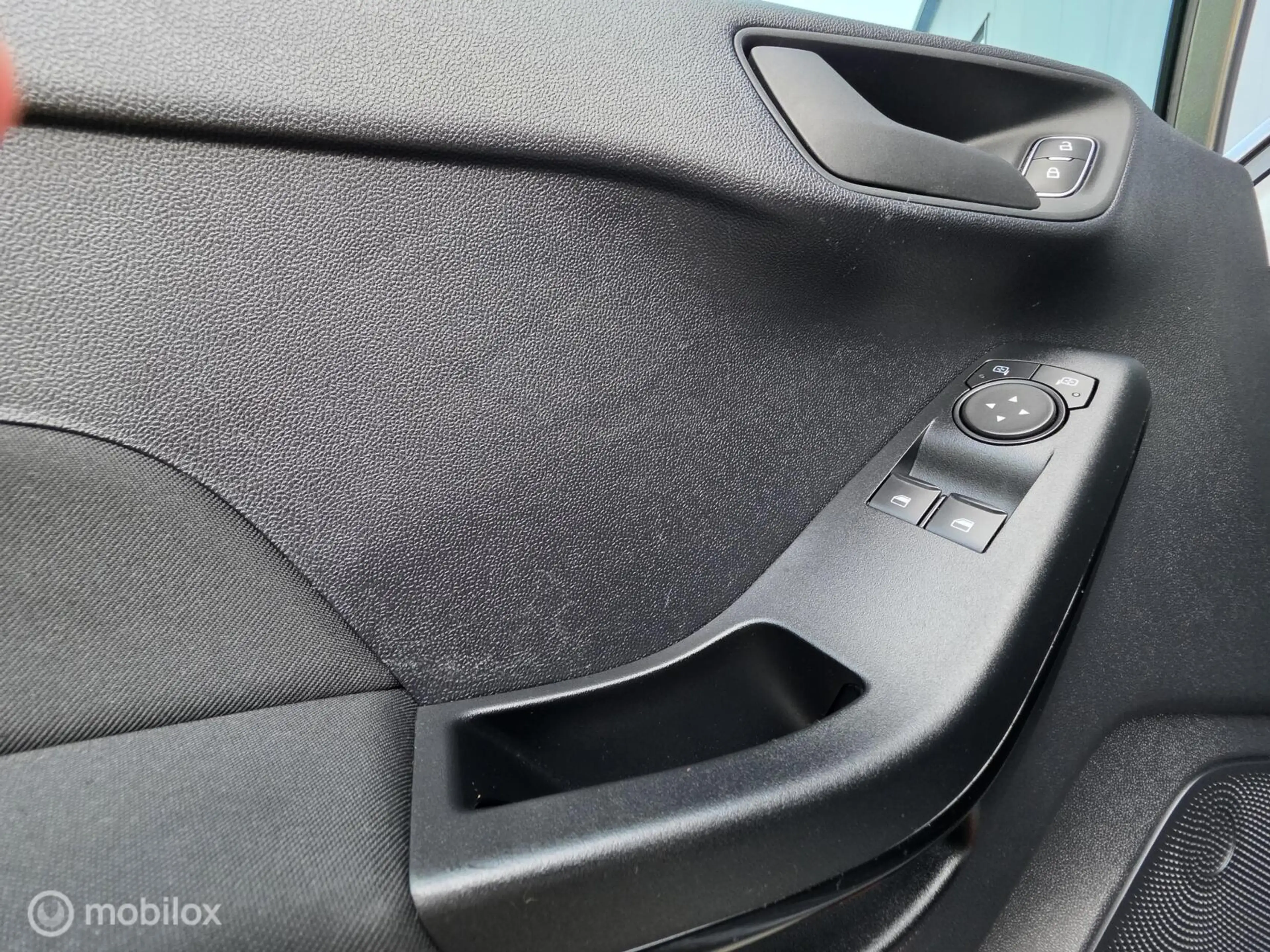 Ford Fiesta 1.0 ECOBOOST 100PK CONNECTED | FACELIFT | 2022 | — photo 13