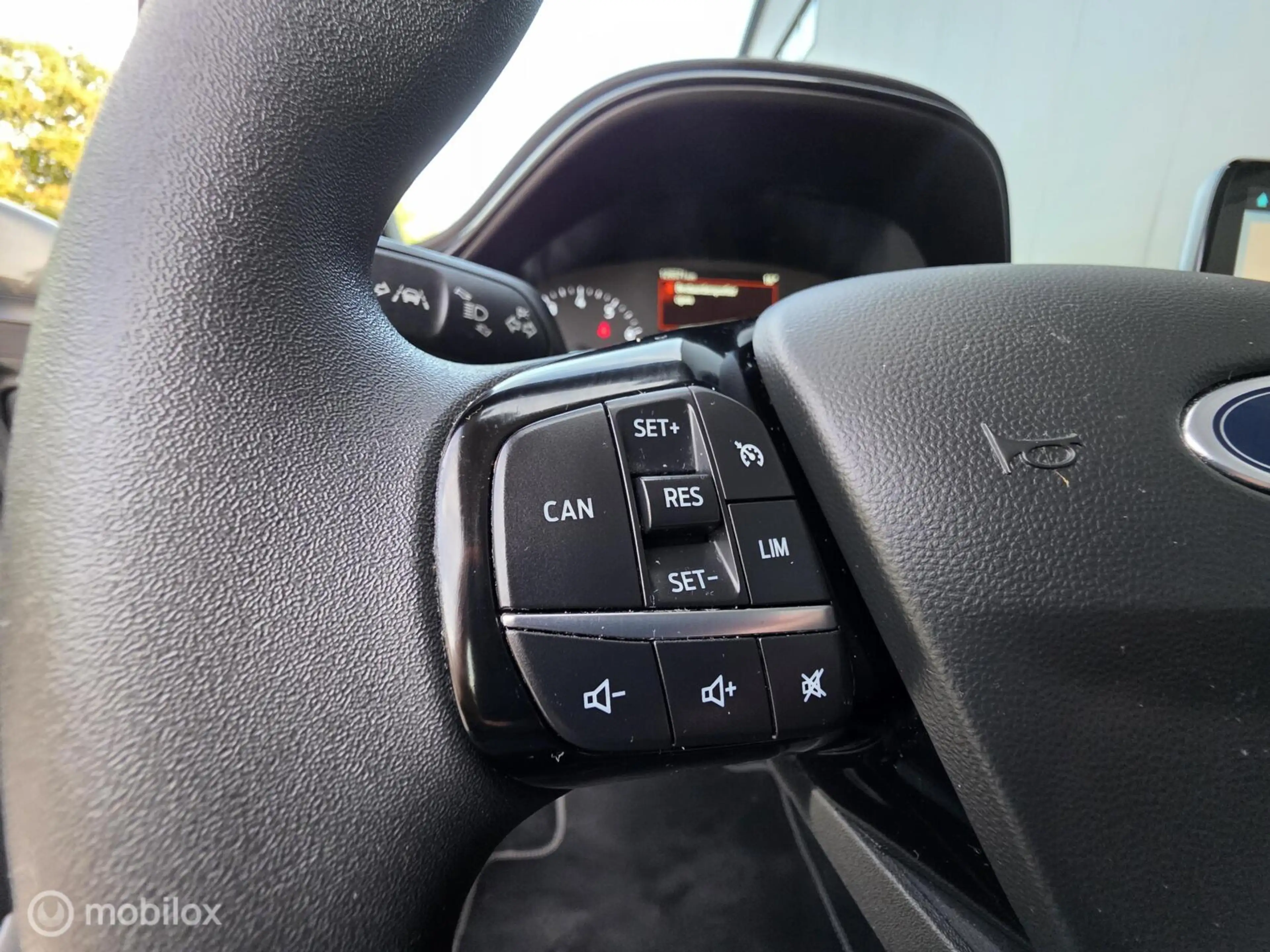 Ford Fiesta 1.0 ECOBOOST 100PK CONNECTED | FACELIFT | 2022 | — photo 15
