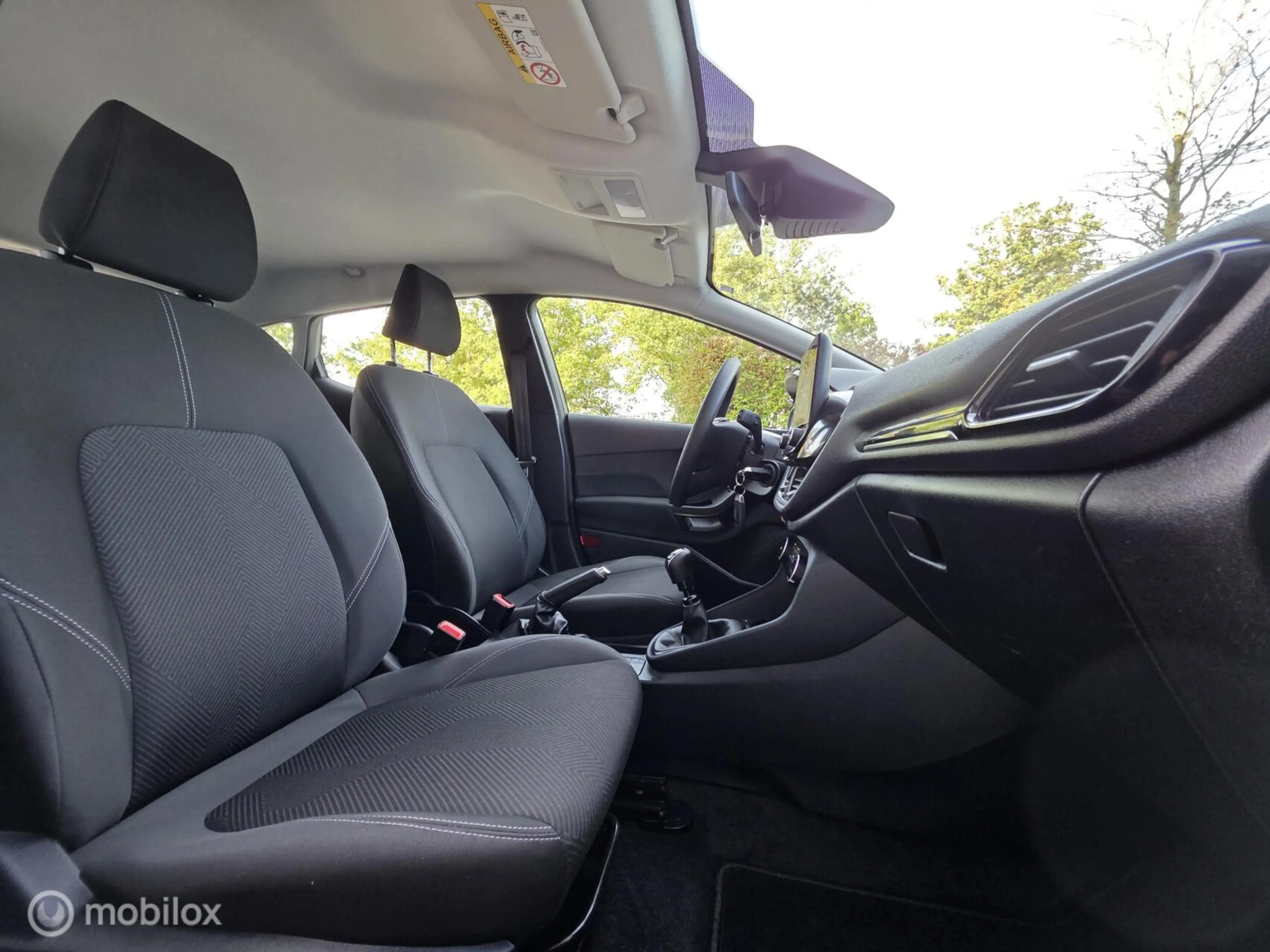 Ford Fiesta 1.0 ECOBOOST 100PK CONNECTED | FACELIFT | 2022 | — photo 11