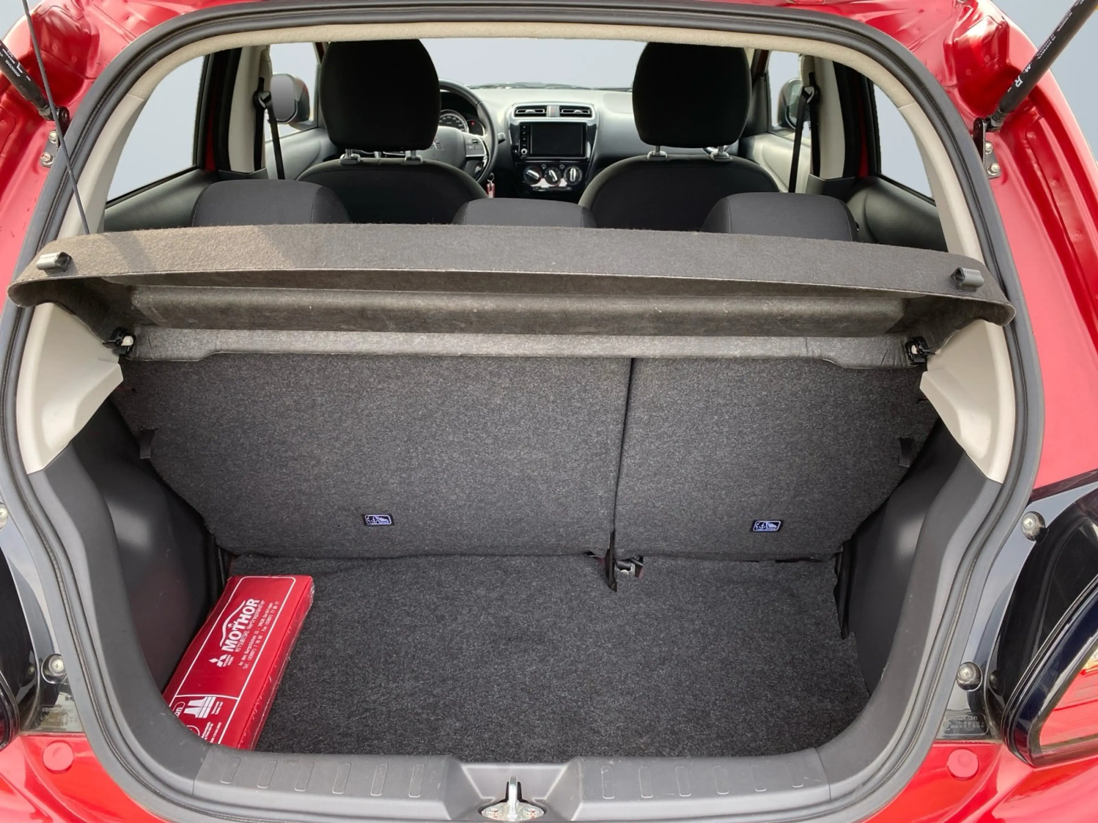 Mitsubishi Space Star Select+ Black 1,2l TEMP+SHZ+KAM — photo 14