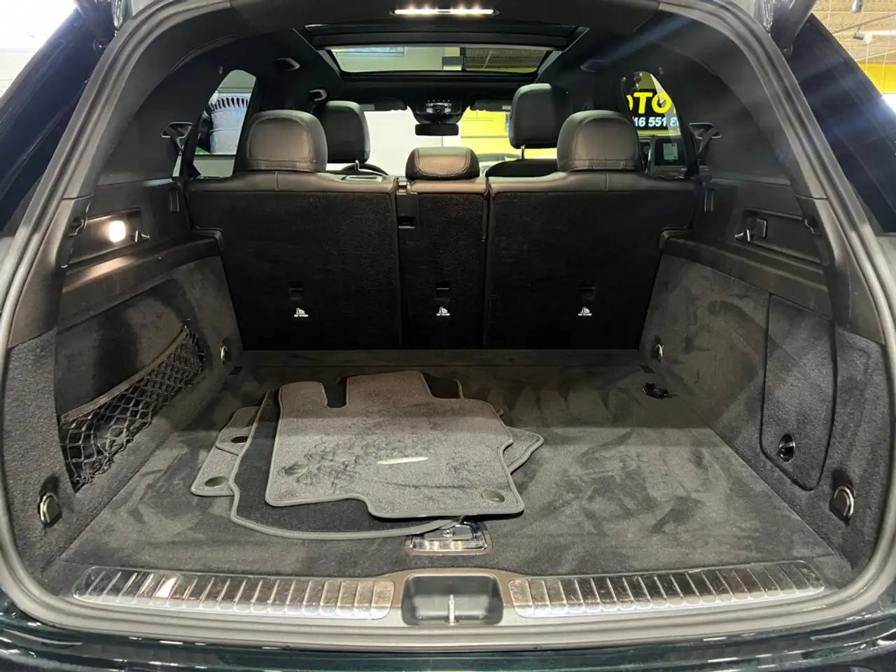 Mercedes-Benz GLE снимка Mercedes-Benz GLE