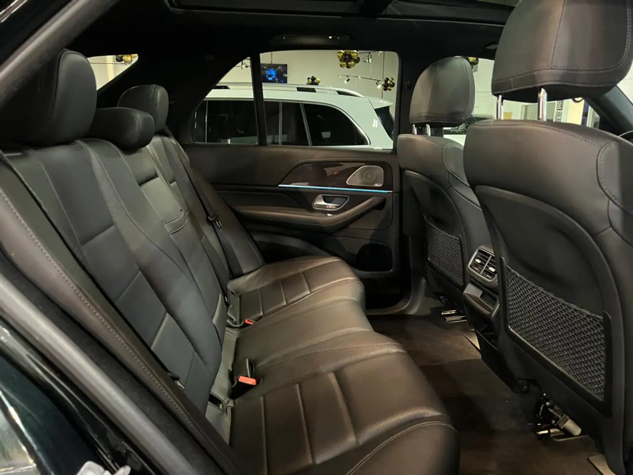 Mercedes-Benz GLE снимка Mercedes-Benz GLE