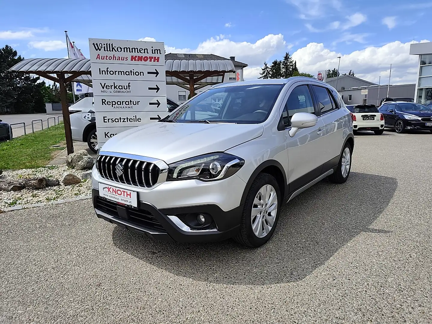 Suzuki SX4 S-Cross 1,4 DITC ALLGRIP shine Silber - 1