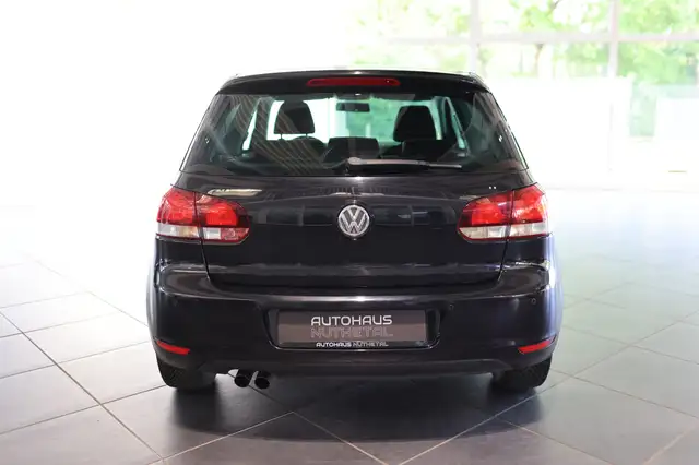 Volkswagen Golf view 5