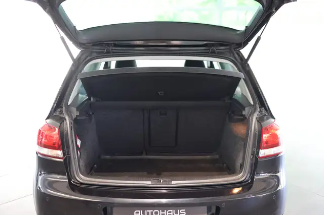 Volkswagen Golf view 16