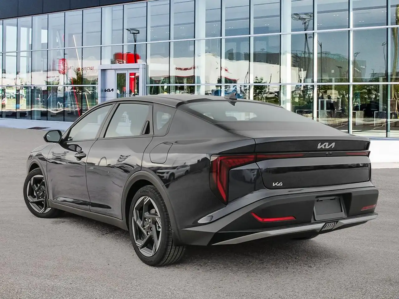 Kia K4 снимка Kia K4