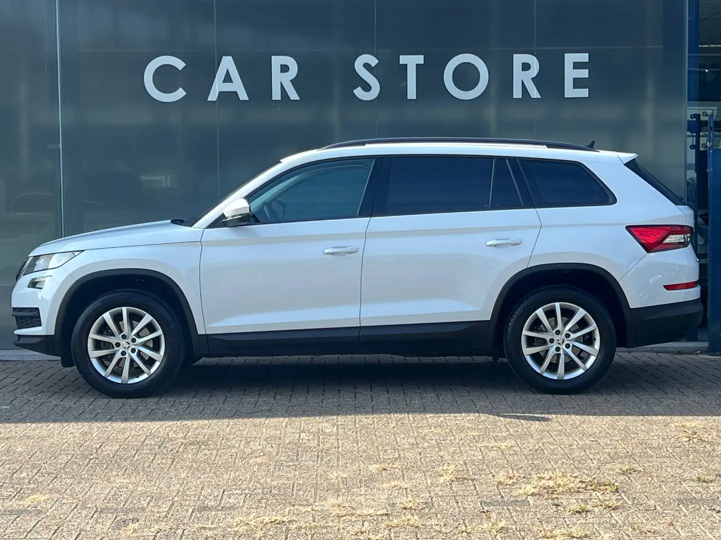 Skoda Kodiaq 1.5 TSI Sportline Business 7p. AUTOMAAT Camera Car Blanc - 2