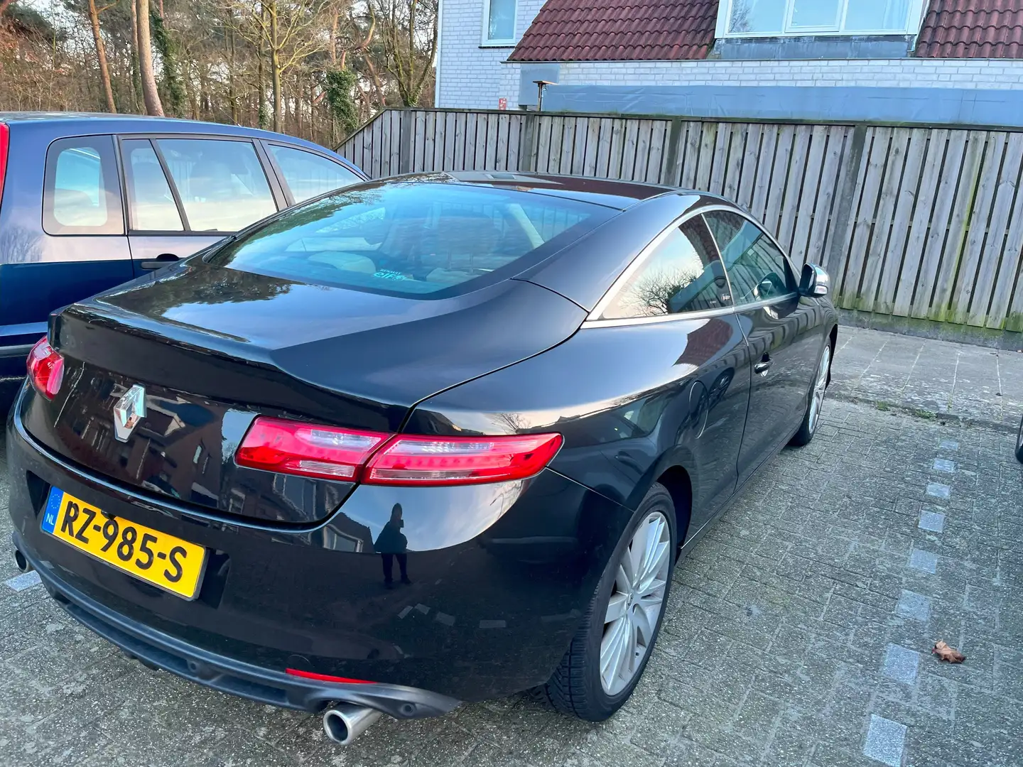 Renault Laguna 2.0 dCi Initiale Schwarz - 2