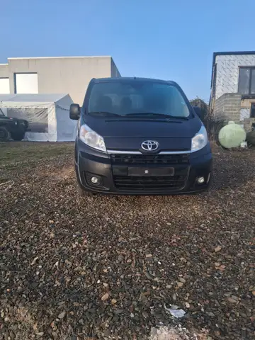 Toyota Proace 2.0 D Active