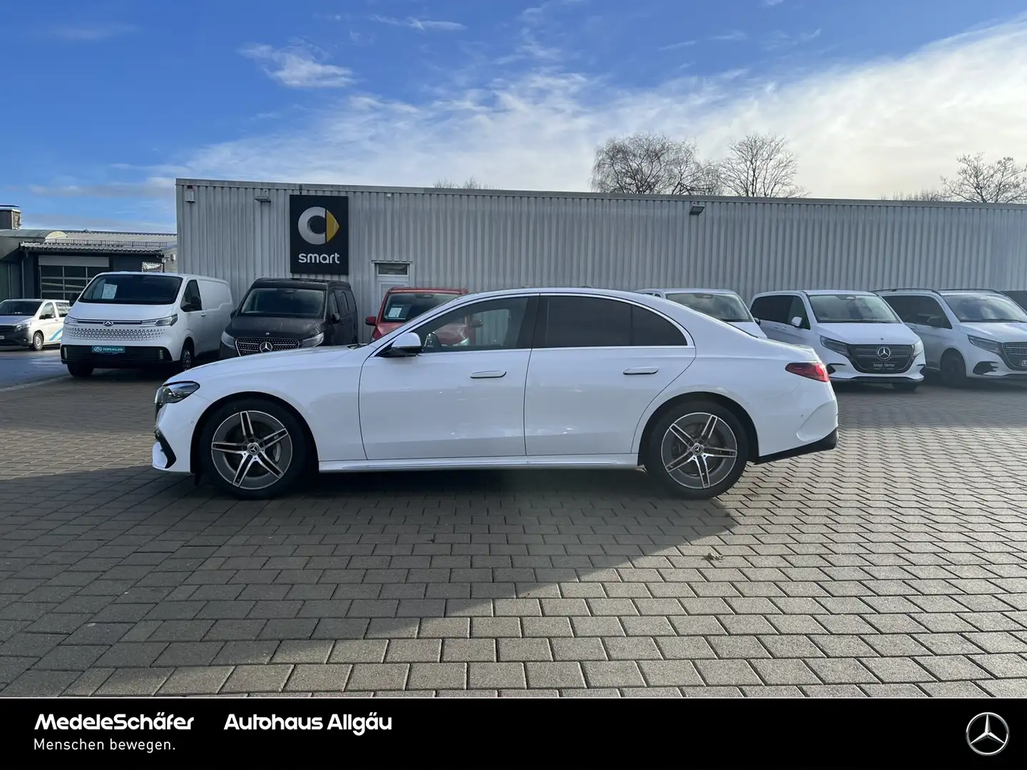 Mercedes-Benz E 450 E 450 d 4M AMG NAPPA Pano 4D Keyless Fahr-Assi LED Blanc - 2