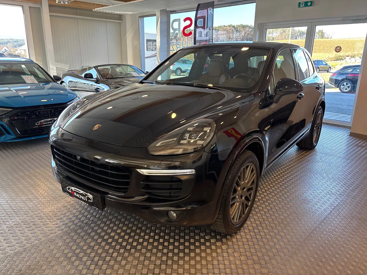 Porsche Cayenne S E-Hybrid Platinum Edition 18 Wege PDLS+ Schwarz - 1