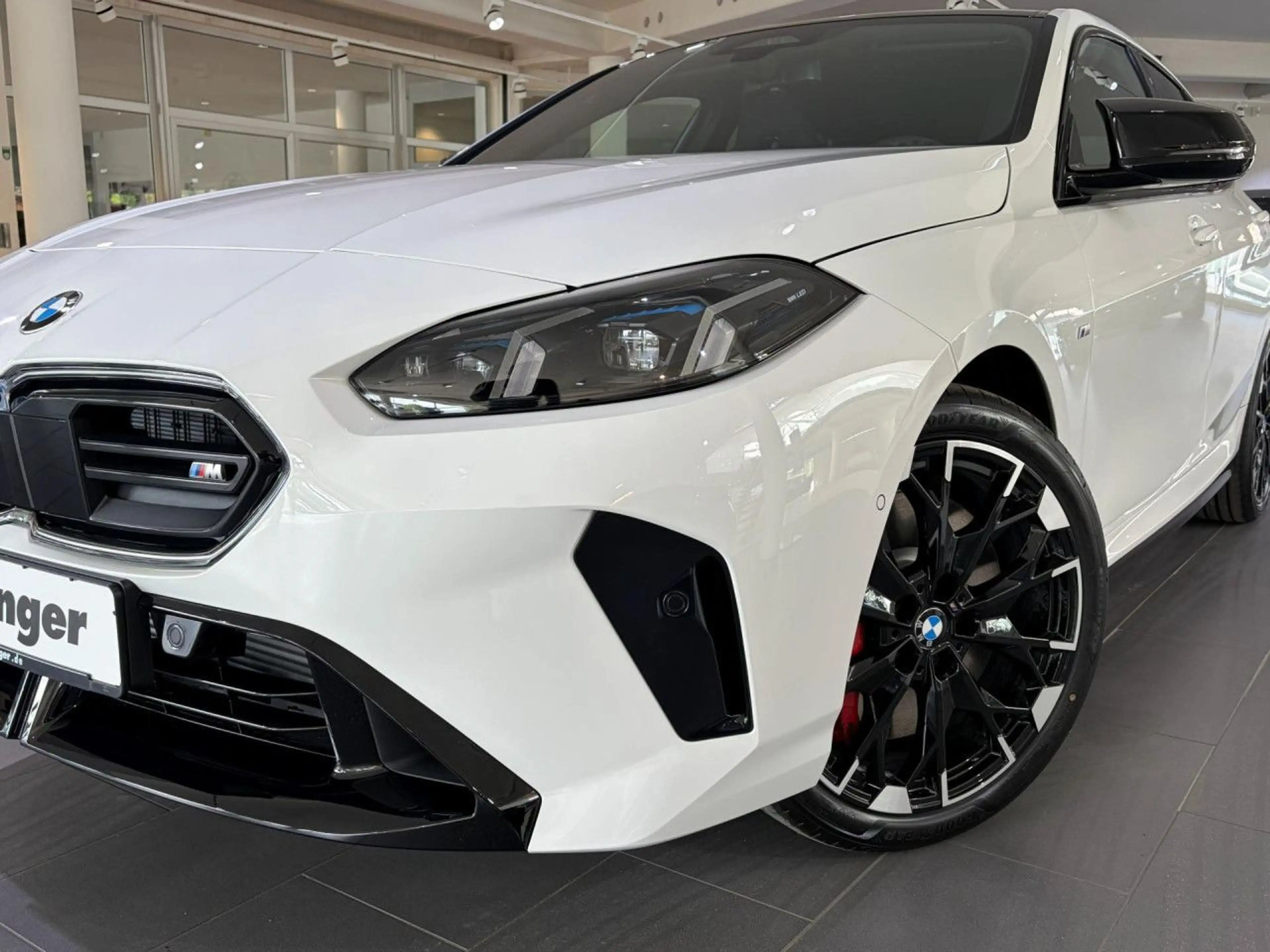 BMW 135 M xDrive M Sport Pro Innov. HUD DrivePlus 19" — photo 5