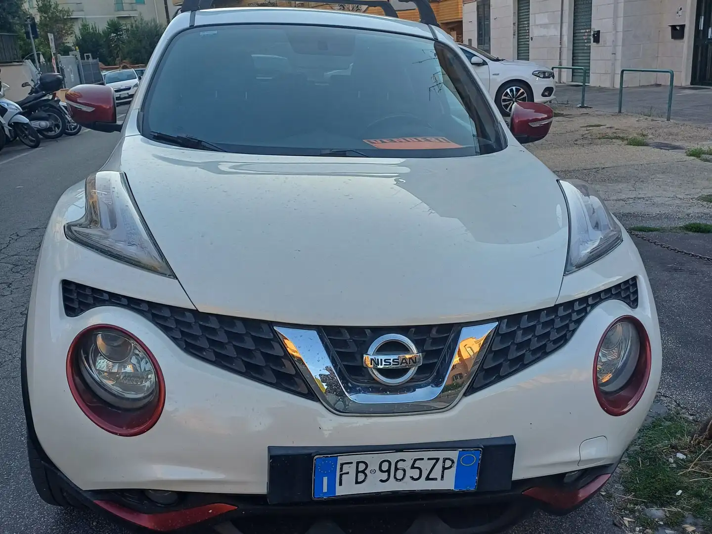 Nissan Juke Juke 1.5 dci Acenta 110cv E6 Bianco - 1
