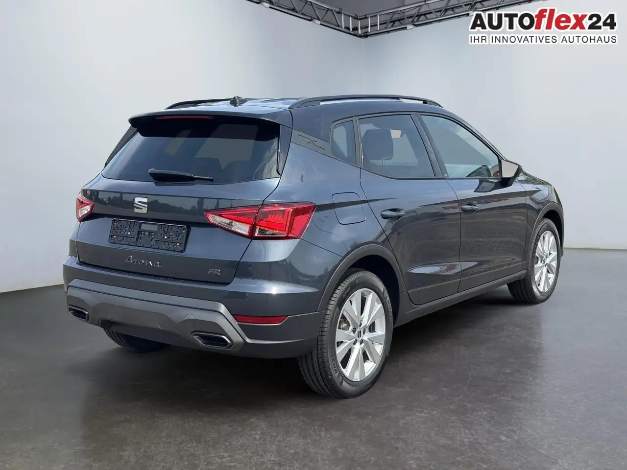 SEAT Arona FR 1.5 TSI DSG Mo26 ACC 2Zokl 2xPDC Kam SHZ Ful..., миниатюра 6