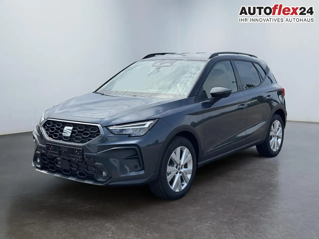 SEAT Arona FR 1.5 TSI DSG Mo26 ACC 2Zokl 2xPDC Kam SHZ Ful..., миниатюра 2