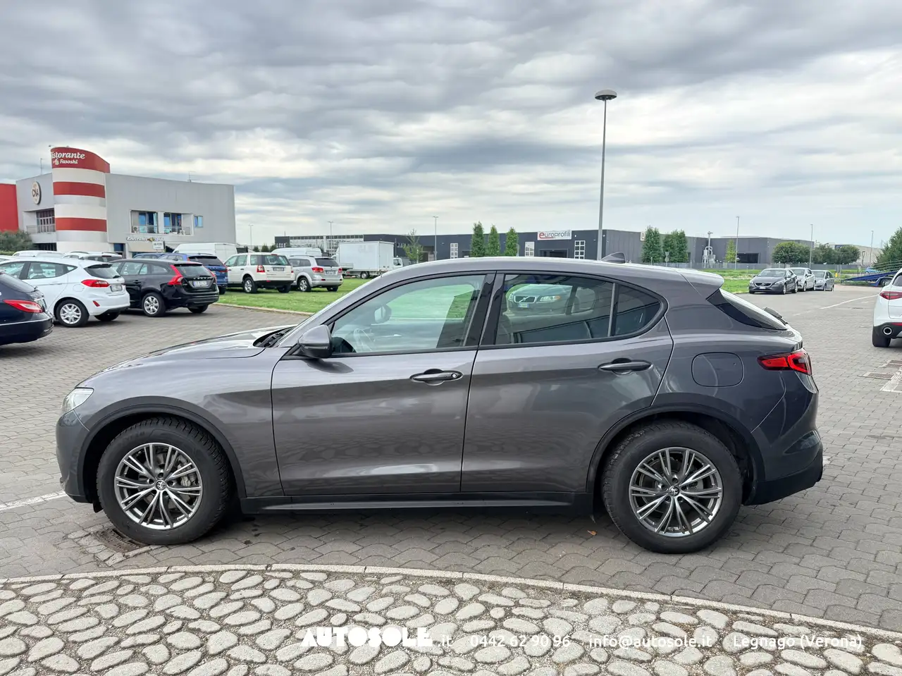 Alfa Romeo Stelvio 2022