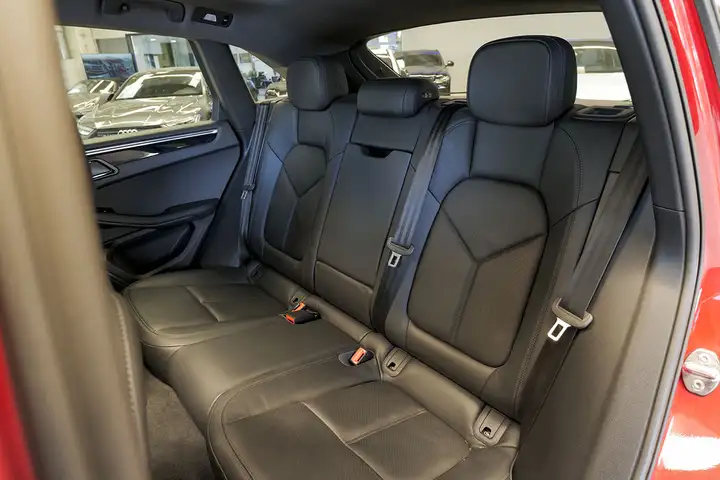 Porsche Macan 2021, foto 14