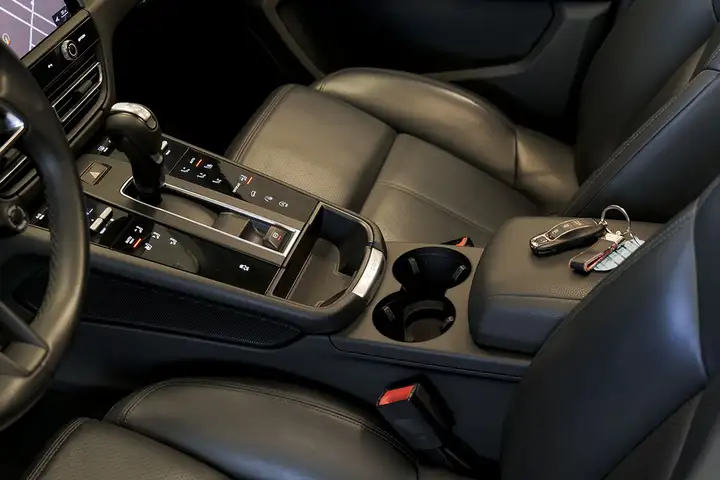 Porsche Macan 2021, foto 28