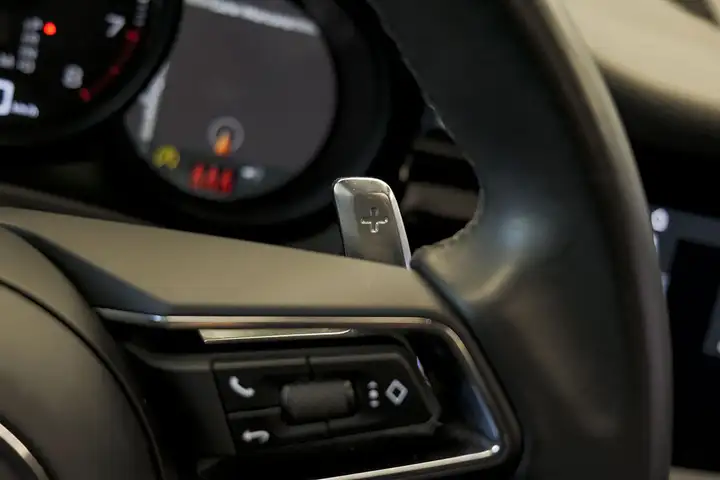 Porsche Macan 2021, foto 24