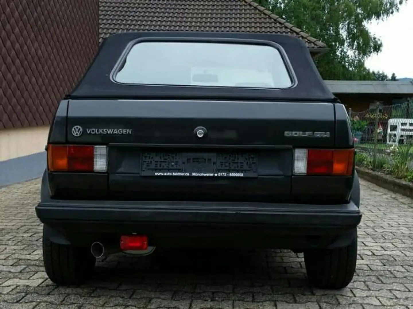 Volkswagen Golf Cabriolet GLI (H-Kennzeichen-Pirelli Felgen-Ledersitze) Schwarz - 2
