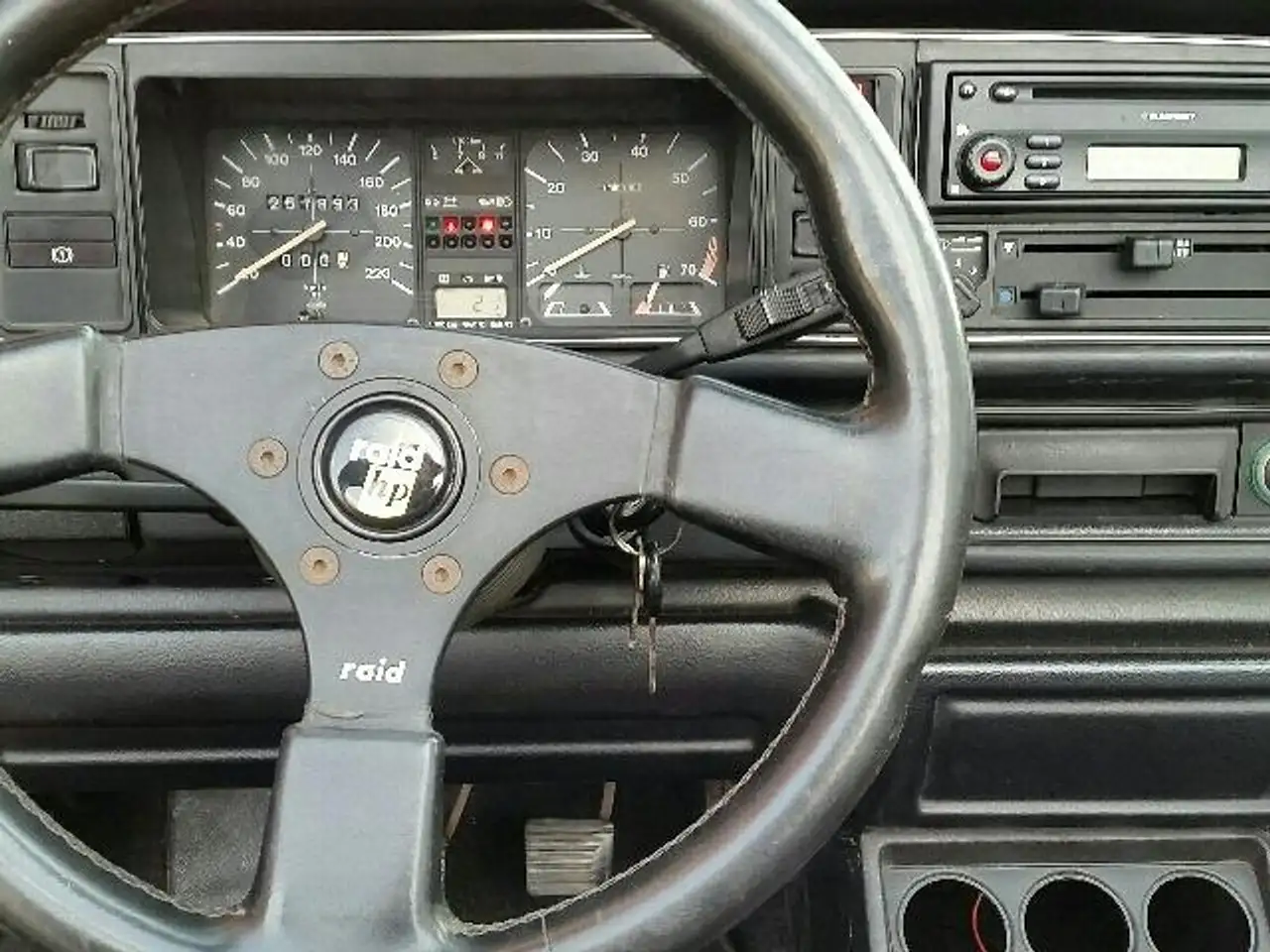 Volkswagen Golf Cabriolet GLI (H-Kennzeichen-Pirelli Felgen-Ledersitze), foto 9