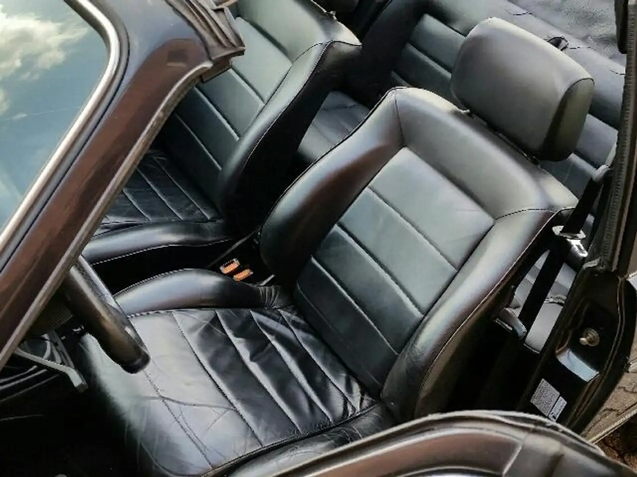 Volkswagen Golf Cabriolet GLI (H-Kennzeichen-Pirelli Felgen-Ledersitze), foto 7