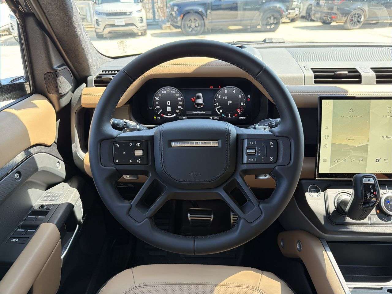 2026 Land Rover Defender 110 P525 V8 thumb 11