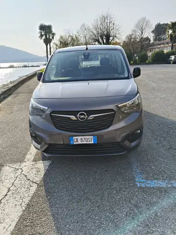 Opel Combo 1.2 F-style wav portatore handicap