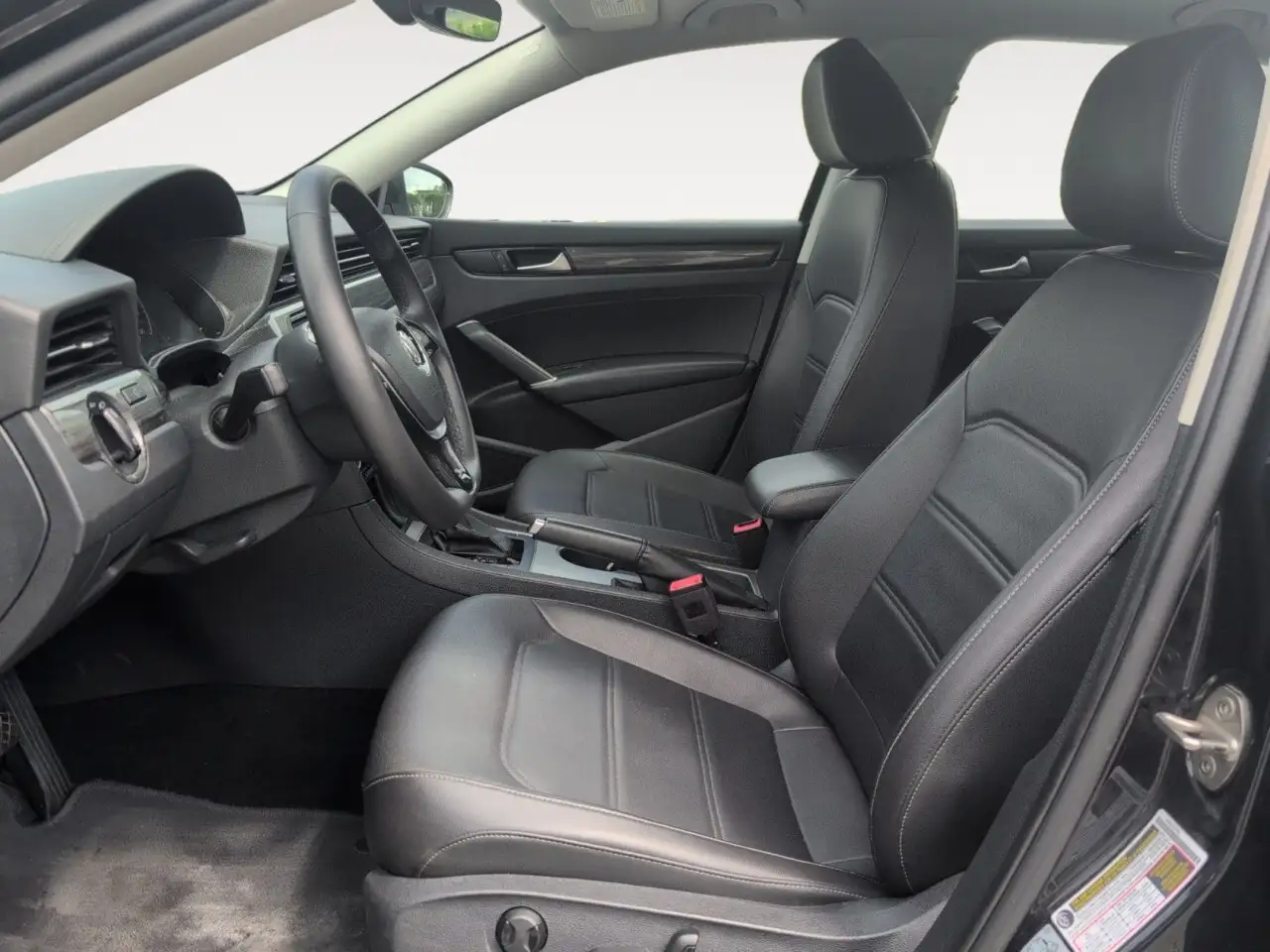 Volkswagen Passat снимка Volkswagen Passat