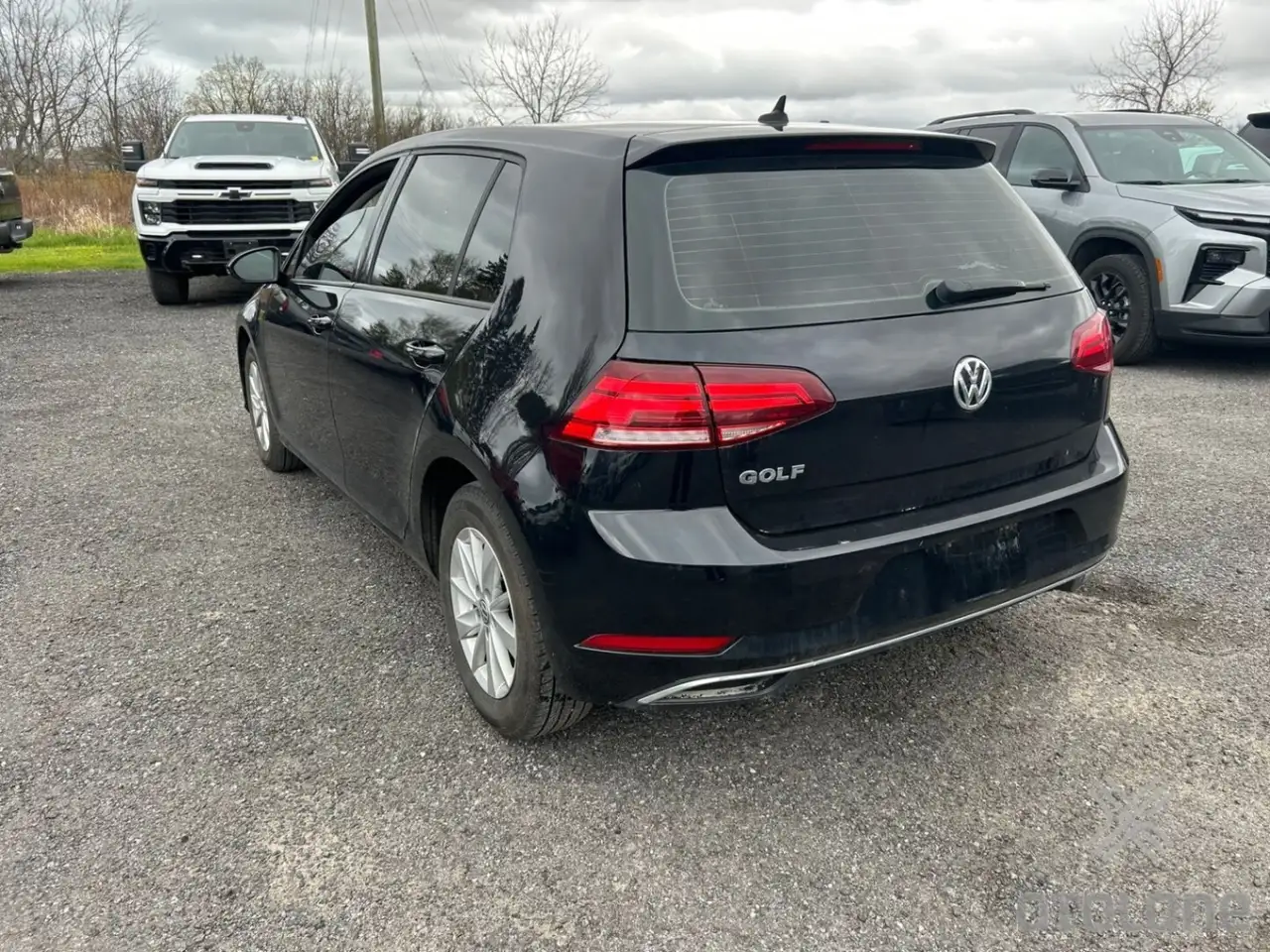 Volkswagen Golf photo Volkswagen Golf