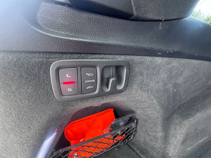 Audi SQ7 4.0 TDI quattro AHK Bose Nacht ACC Matrix — photo 11