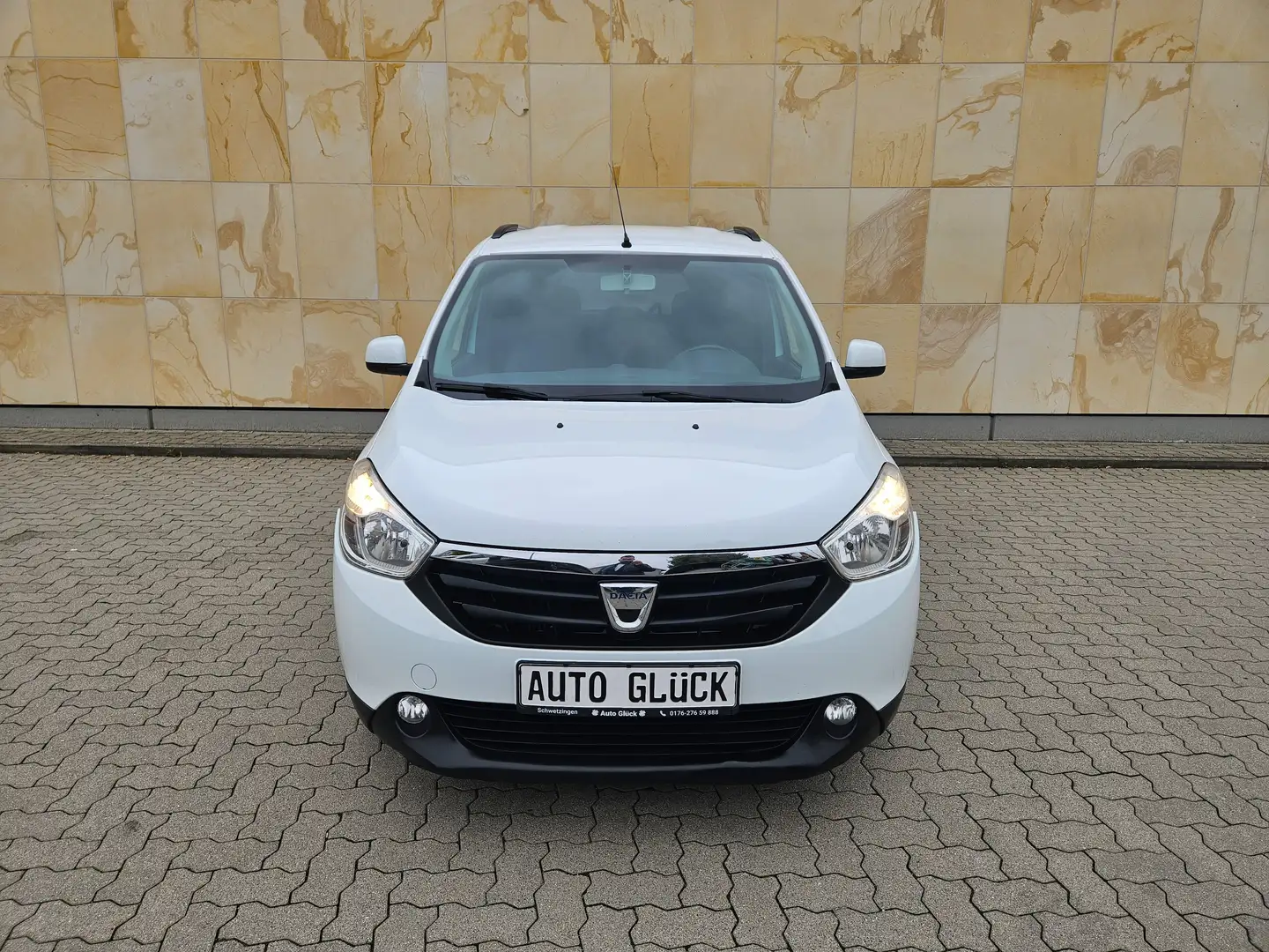 Dacia Lodgy Prestige *NAVI*PDC*SHZ*TEMPOMAT*EURO6* Blanc - 2
