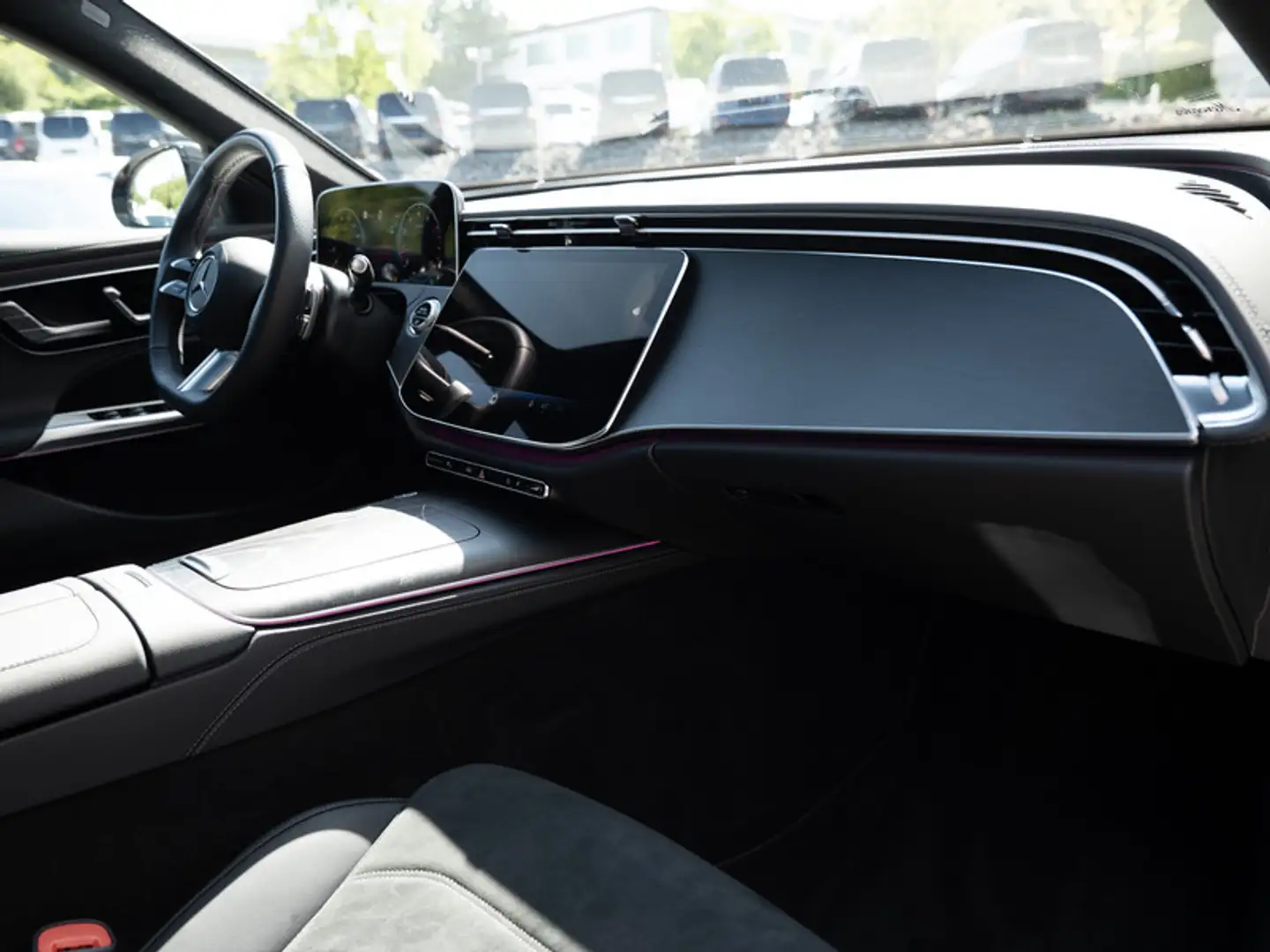 Mercedes-Benz E 450 4M AMG-Sport/DIGITAL/360/Pano/Distr/Memo Grau - 2