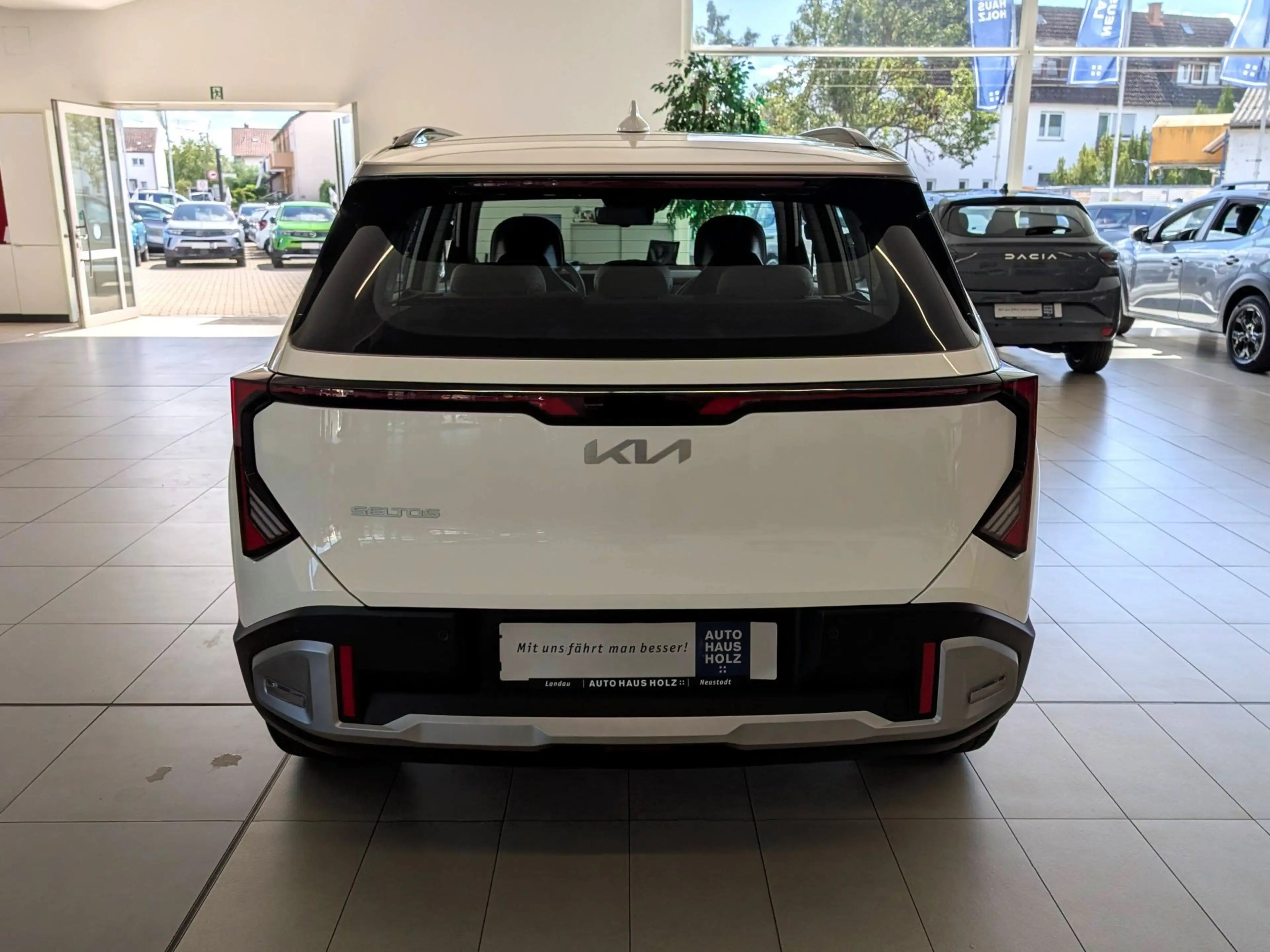 Kia Seltos 1.6 T-GDI 180 MT Vision Kamera LED — photo 3