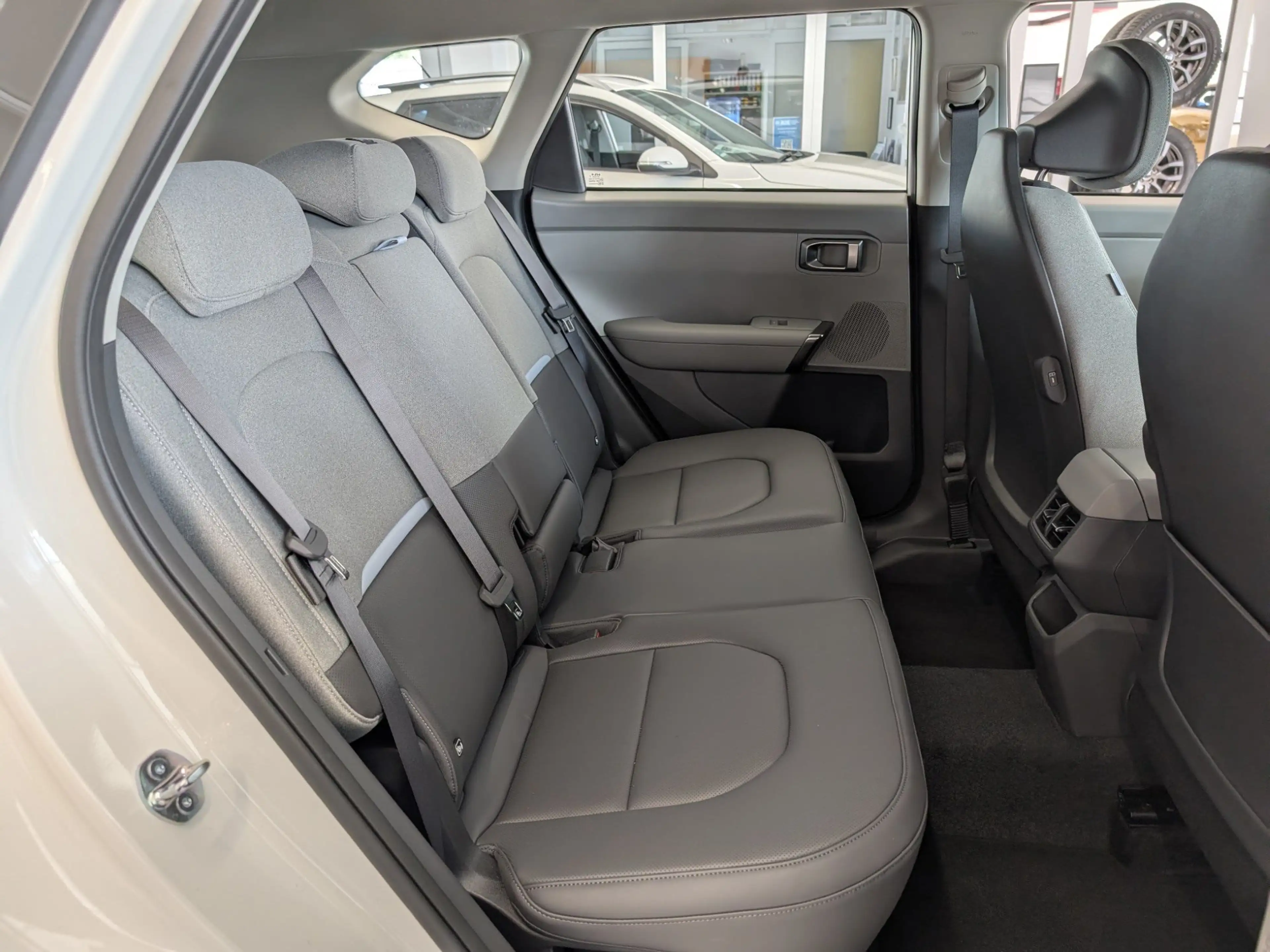 Kia Seltos 1.6 T-GDI 180 MT Vision Kamera LED — photo 11