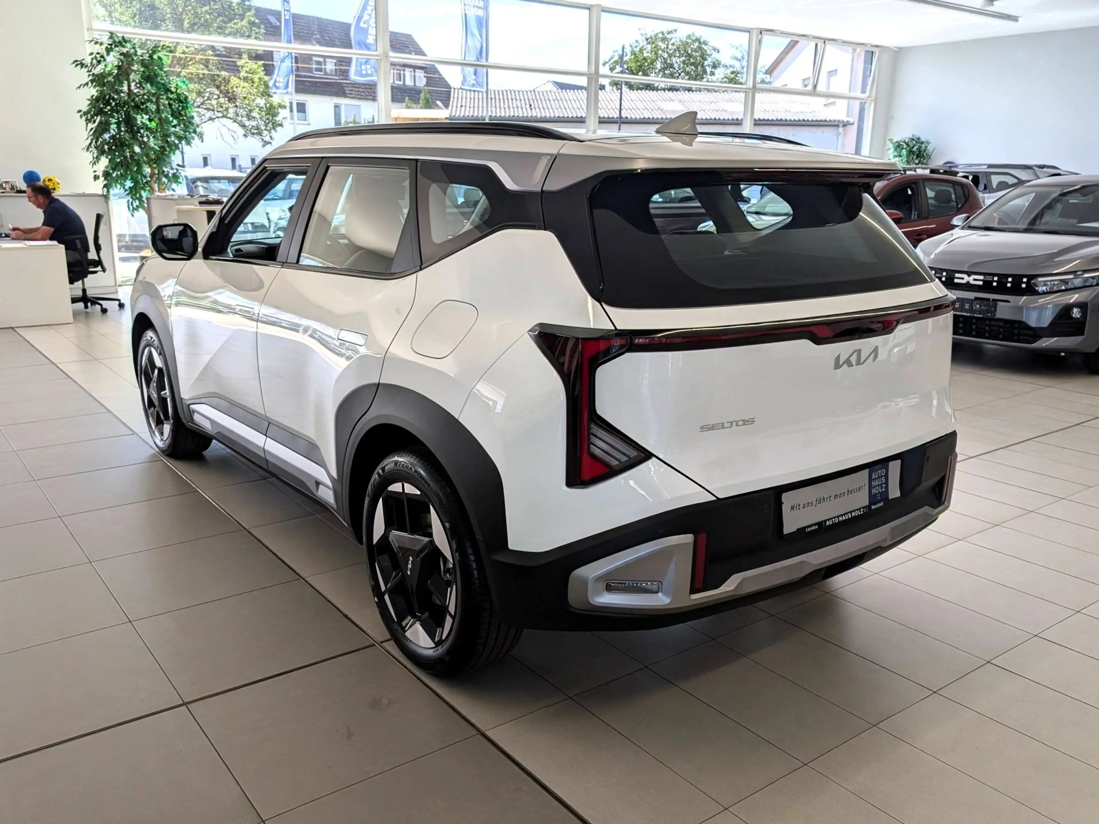 Kia Seltos 1.6 T-GDI 180 MT Vision Kamera LED — photo 2