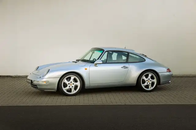 Porsche 993 911 Carrera 2 "Belgian car"