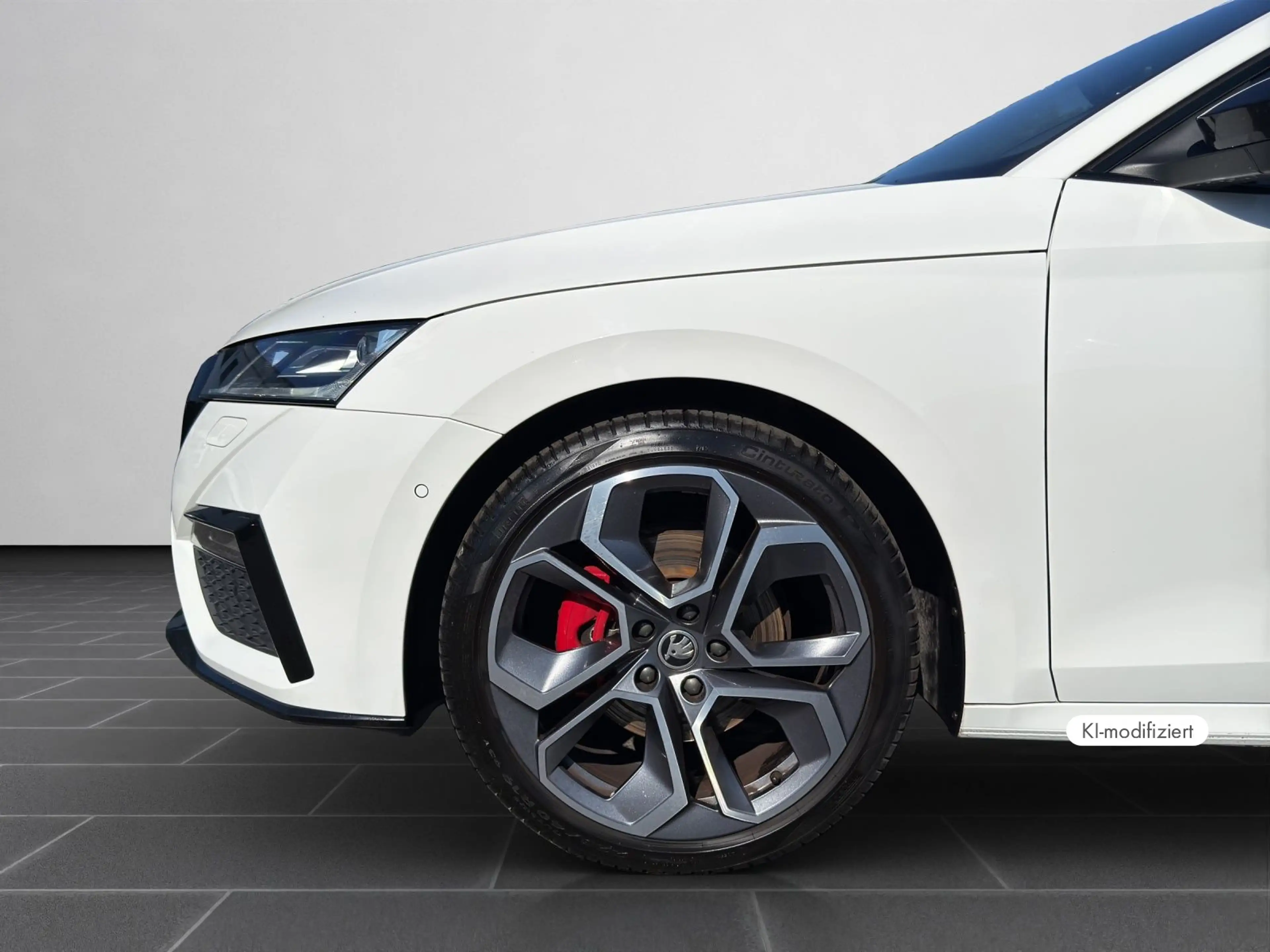 Skoda Octavia Combi RS 2,0 TDI DSG PLUS EDITION NAV PA — photo 8