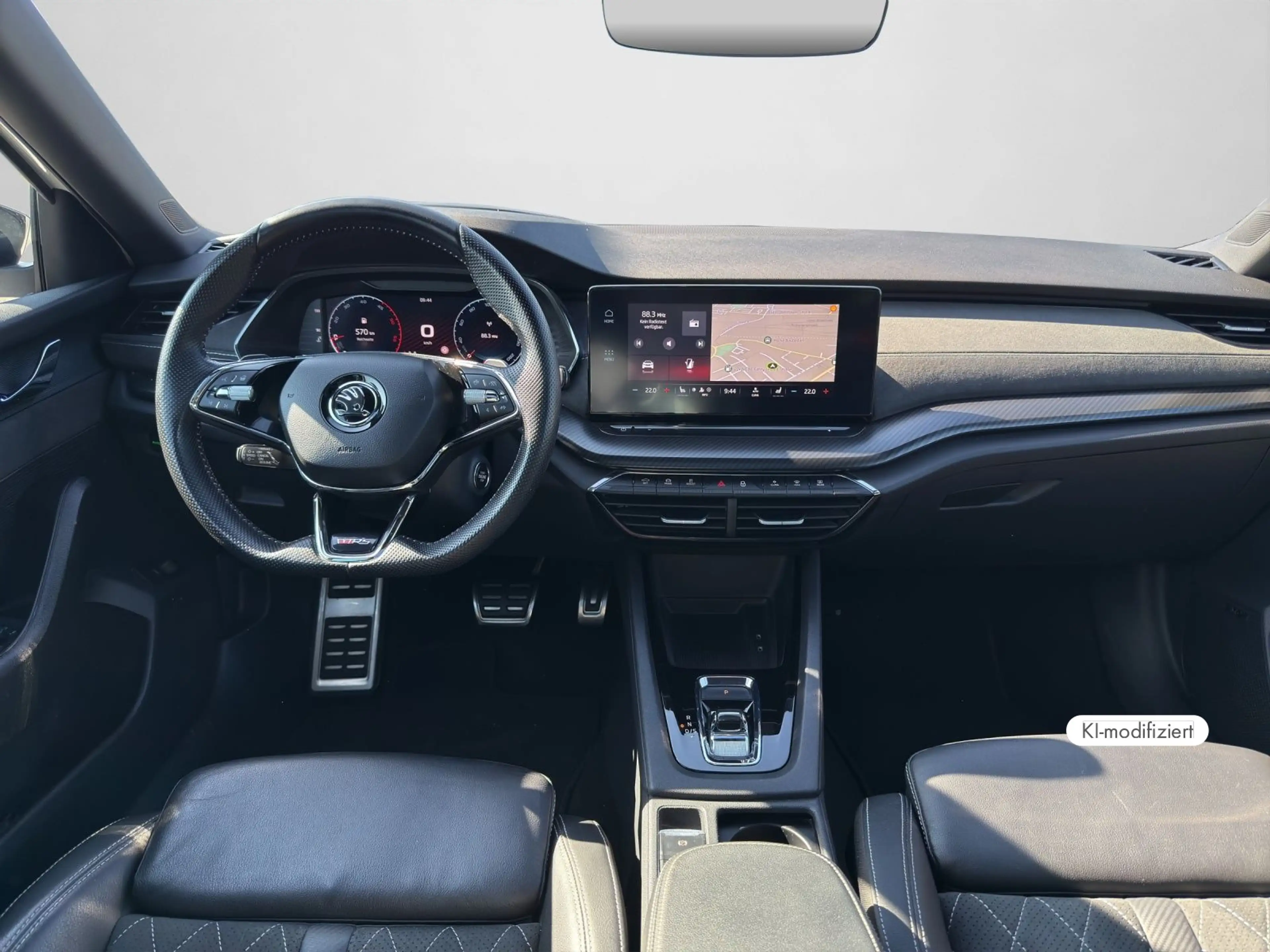 Skoda Octavia Combi RS 2,0 TDI DSG PLUS EDITION NAV PA — photo 3