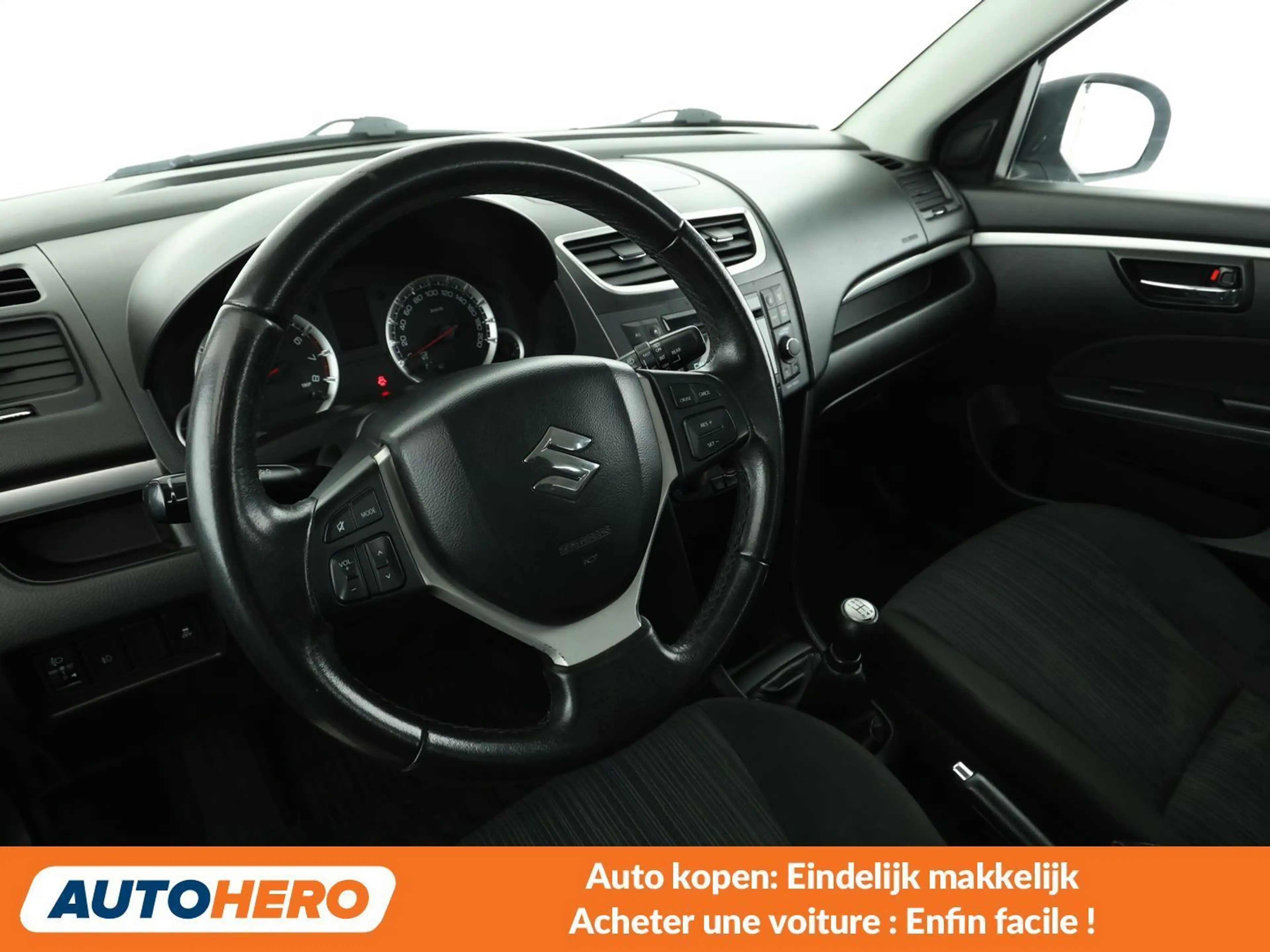 Suzuki Swift 1.2 Avantage — photo 15