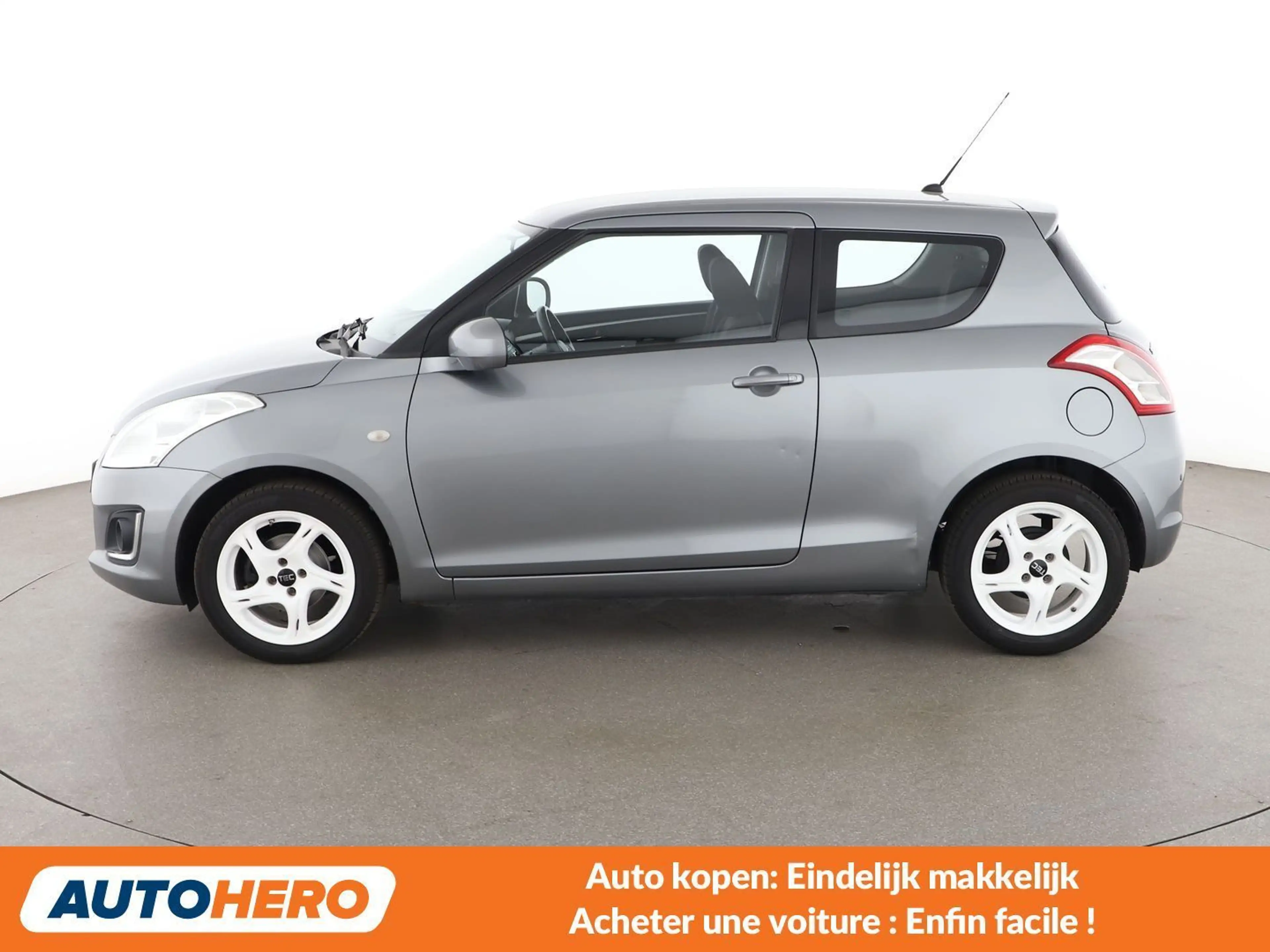 Suzuki Swift 1.2 Avantage — photo 3
